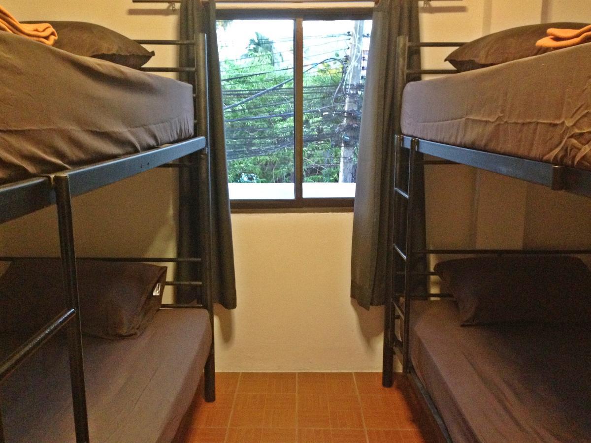White Rabbit Hostel Bankhaj Kültér fotó