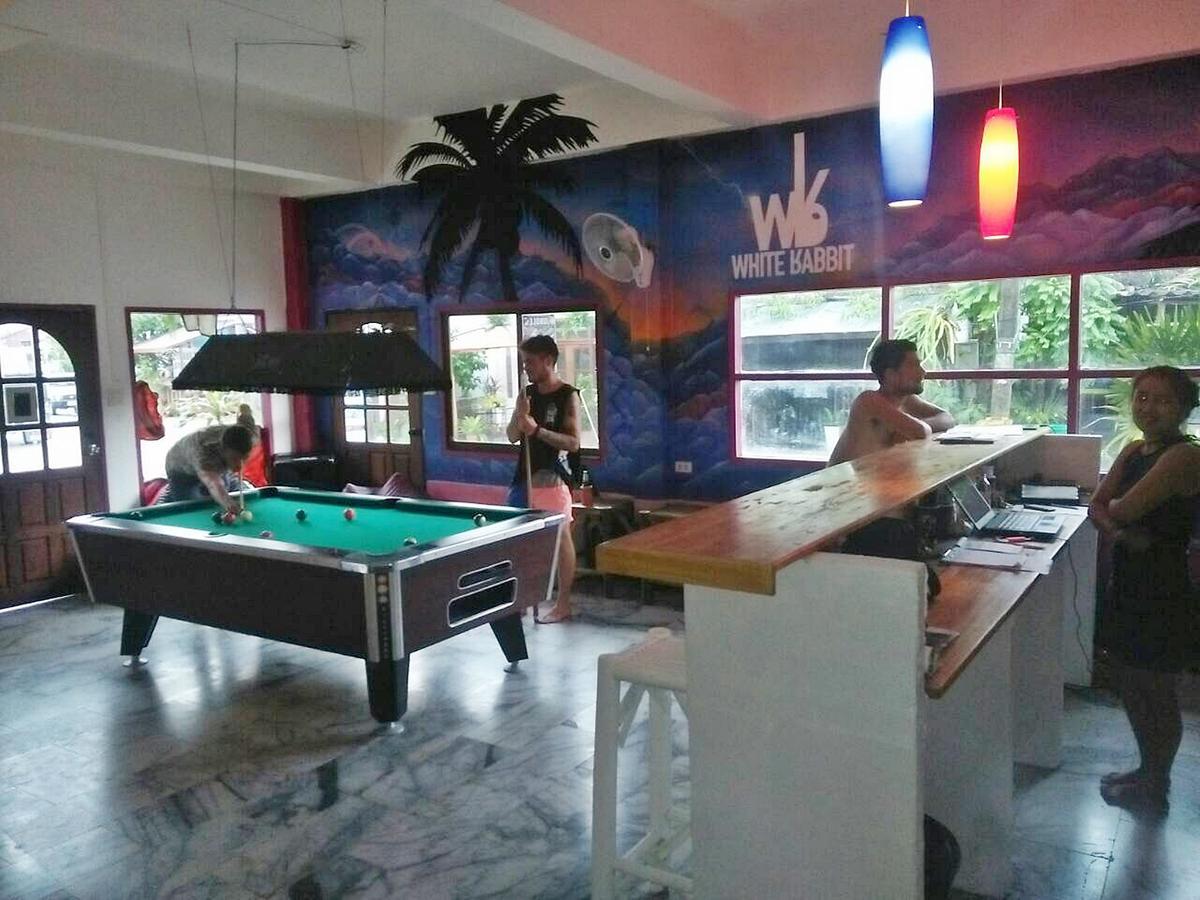 White Rabbit Hostel Bankhaj Kültér fotó